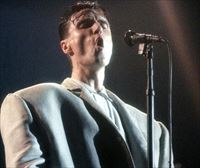 ‘Stop Making Sense’: Talking Heads taldearen elkartzearen arrazoia eta galdu ezin duzun dokumentala