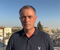 Mikel Ayestaran: ''Gaur hilabete hil zirenen alde minutu bateko isilunea gorde da Israel osoan''