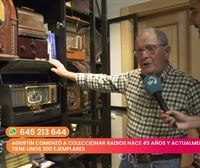 Agustín tiene un museo de 300 radios de principios y mediados del siglo XX en su casa de Maruri