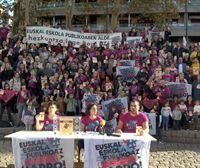 Acción simbólica en Vitoria-Gasteiz para darle un ''no rotundo'' a la nueva Ley de Educación
