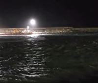 Mueren dos guardias civiles tras ser embestida su embarcación por una narcolancha en Cádiz